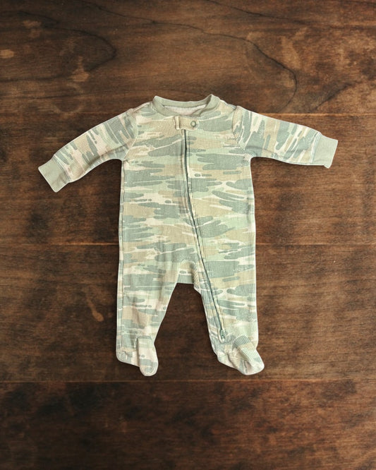 (3M) Carter's Baby 2-Way Zip Thermal Onesie in Camo
