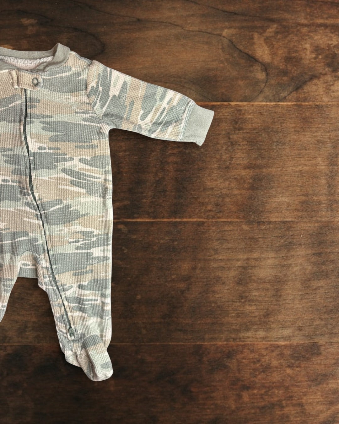 (3M) Carter's Baby 2-Way Zip Thermal Onesie in Camo