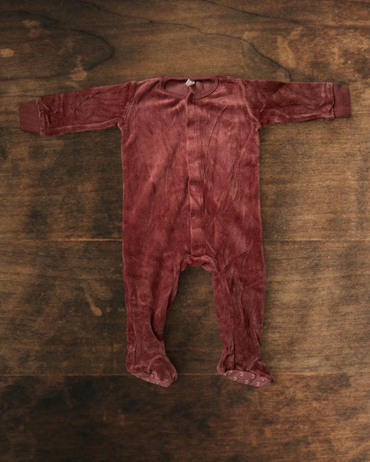 (12M) Quincy Mae Organic Velour Hidden Snap Footed Onesie