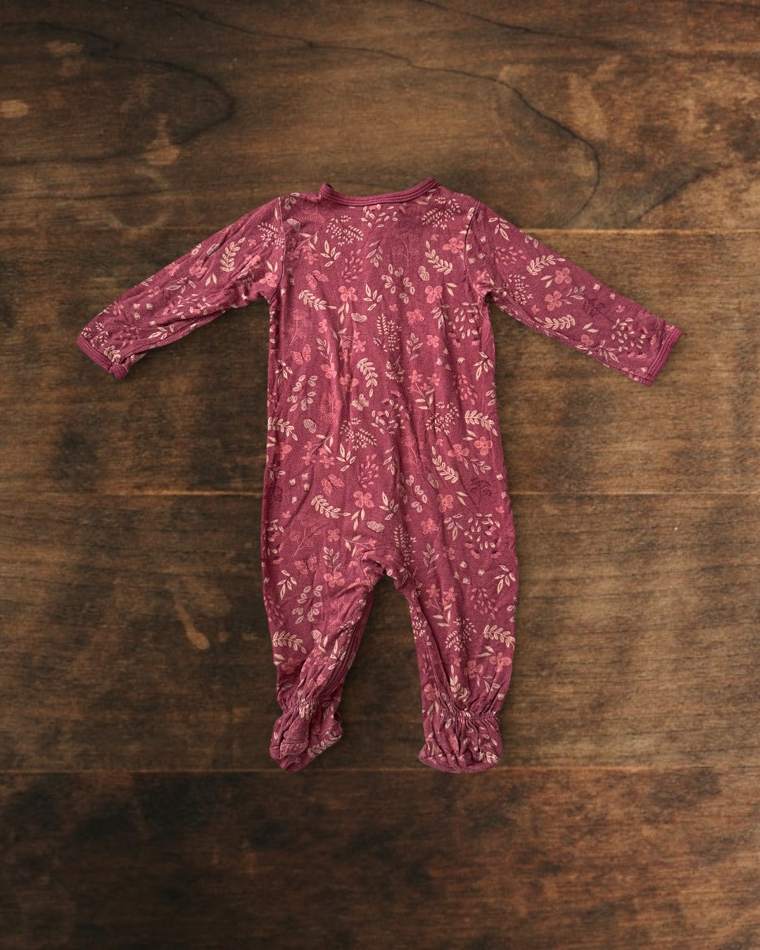 (6M) Modern Moments Super Soft Sleep & Play Sleeper Onesie